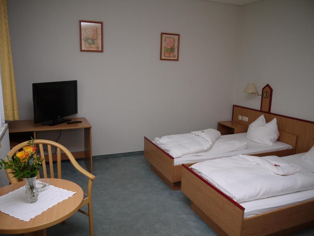 Grunaer Hof Hotel Chemnitz Kamer foto