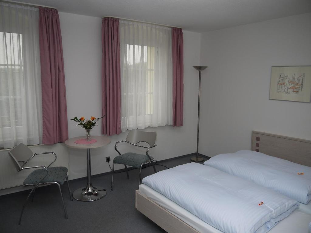 Grunaer Hof Hotel Chemnitz Kamer foto