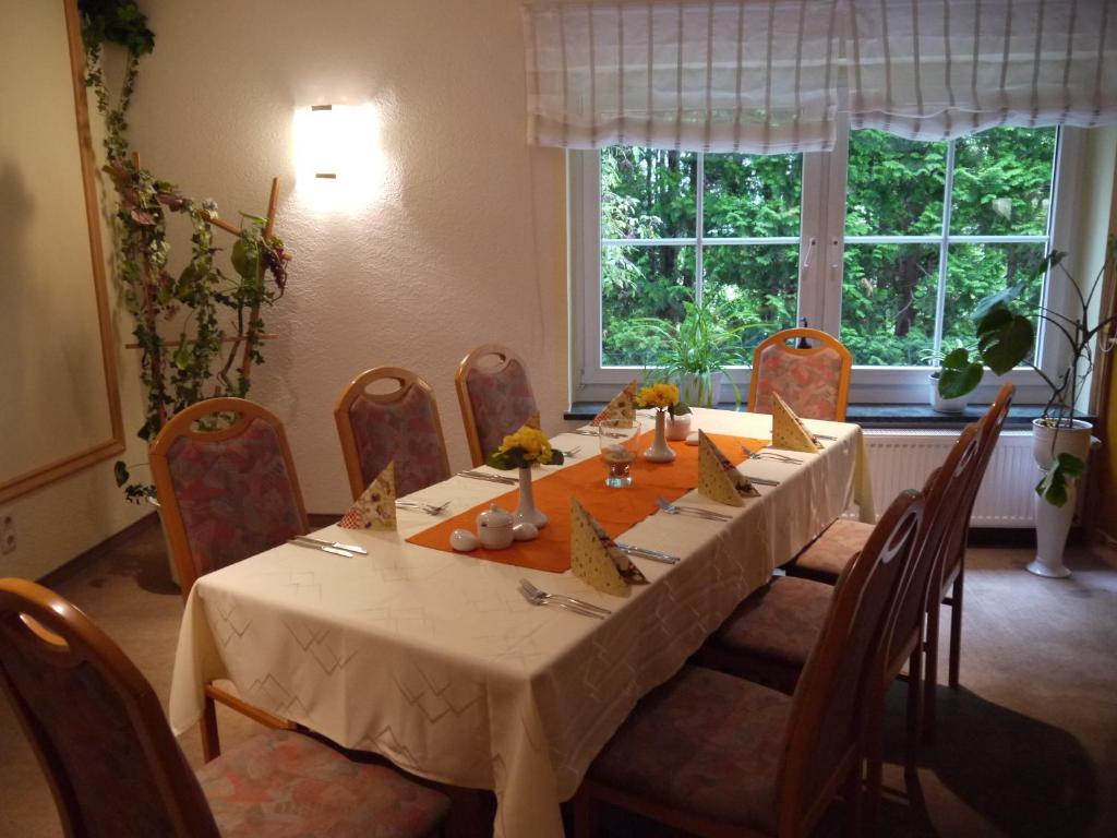 Grunaer Hof Hotel Chemnitz Buitenkant foto